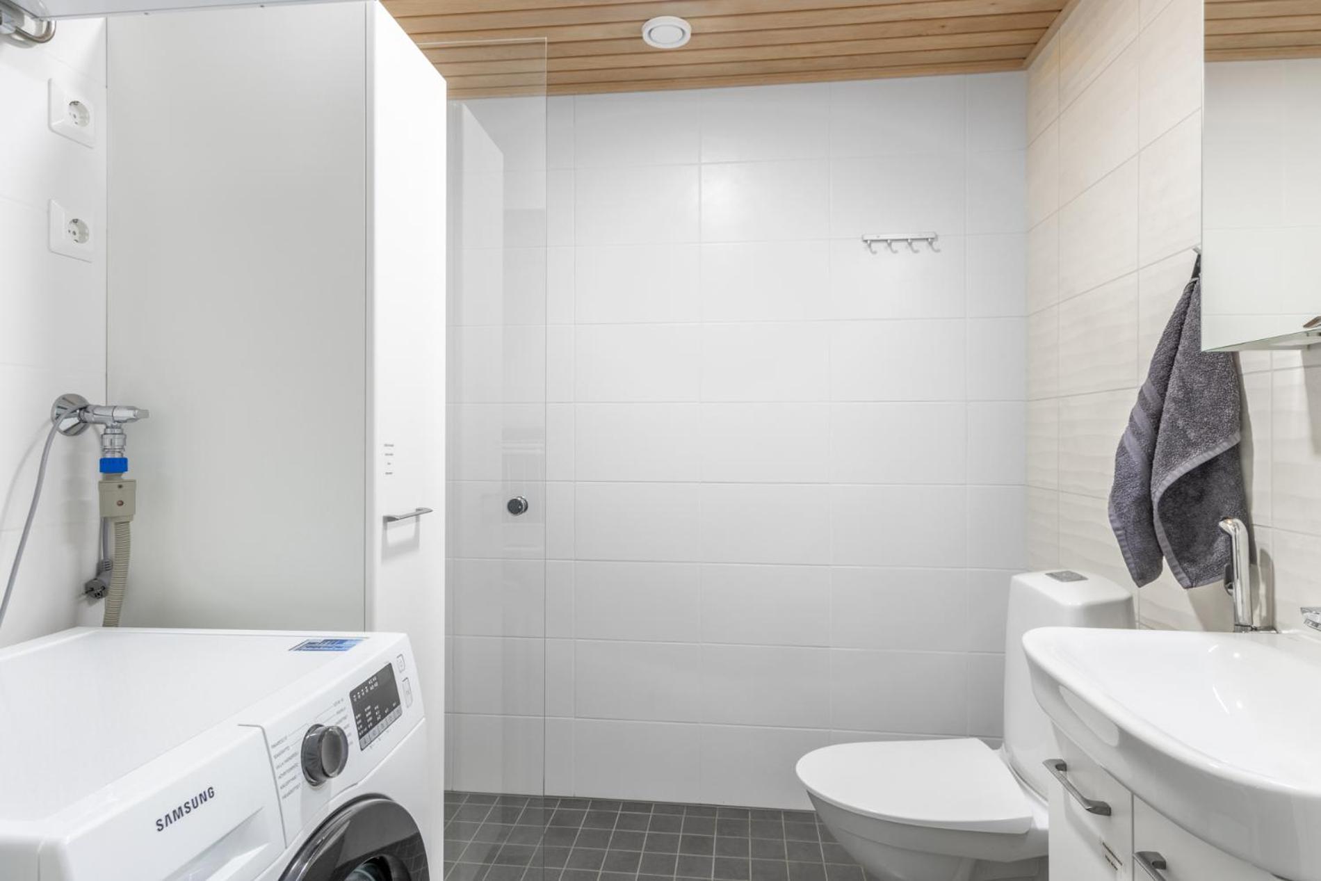 New Studio Apartment With Free Parking Kuopio Exterior foto